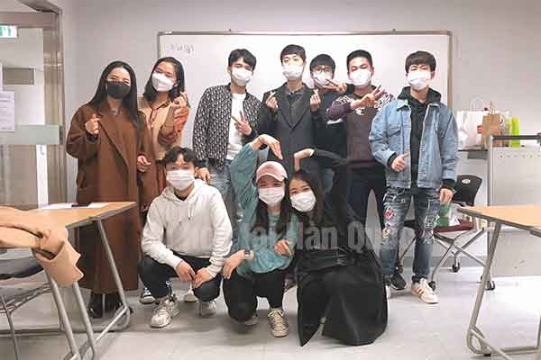 Con trai nên du học ngành gì ở Hàn Quốc